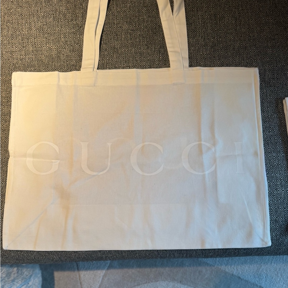 Gucci white Canvas Shoulder Tote with Subtle Logo